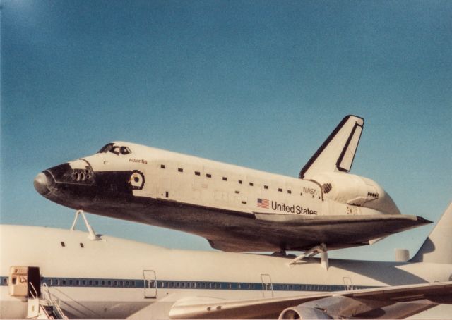 BOEING 747-100 (N905NA) - Atlantis Orbiter atop the shuttle carrier aircraft.