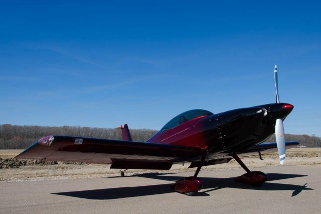 Vans RV-8 (N712MD)