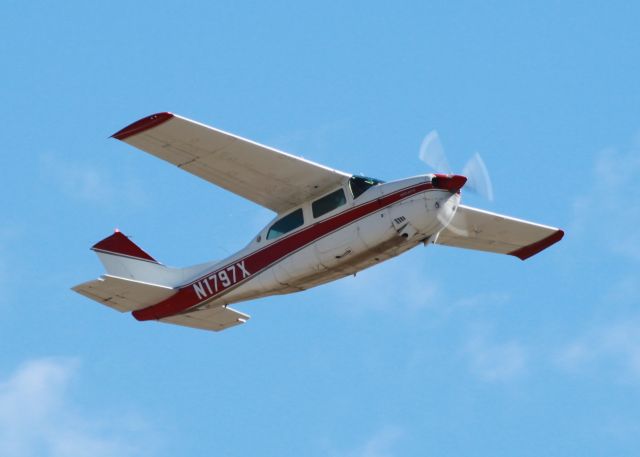 Cessna Centurion (N1797X)