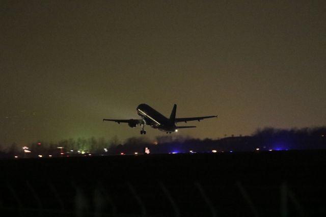 Airbus A320 (JA8654) - 27 March 2015: Departure For Tokyo Haneda Airport(br /HND)>