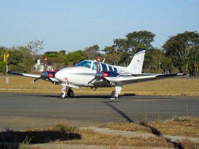 Beechcraft Baron (58) (PT-FJW)