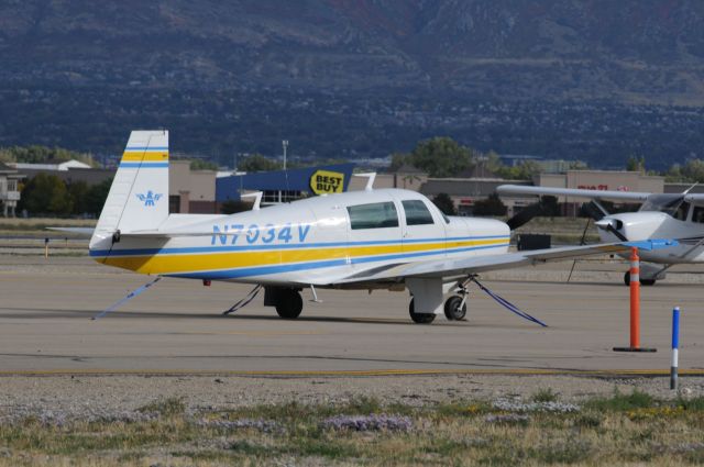 Mooney M-20 (N7034V)