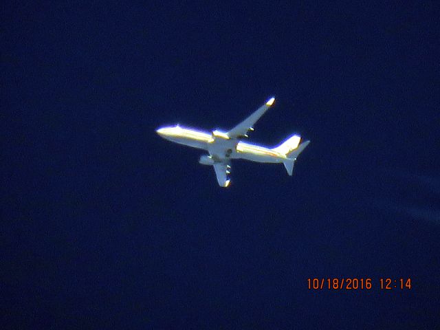 Boeing 737-800 (N903AN)