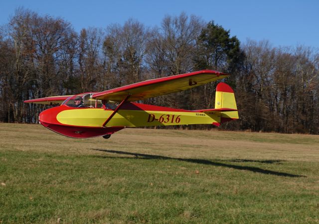 N144KA — - Ka-4 taking off at Beltzville Airport PA