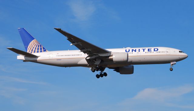 Boeing 777-200 (N788UA) - Taken from the threshold of 29L