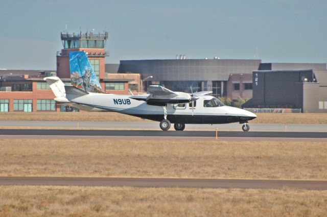 Aero Commander 500 (N9UB)