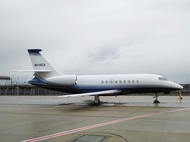 Dassault Falcon 2000 (N114EX)