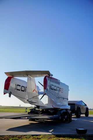 ICON A5 (N538BA) - Two iconic brands, on ICONic adventure...