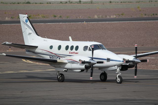 Beechcraft King Air 90 (N911CX)
