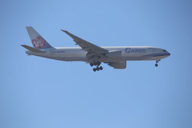 BOEING 777-200LR (B-18771)
