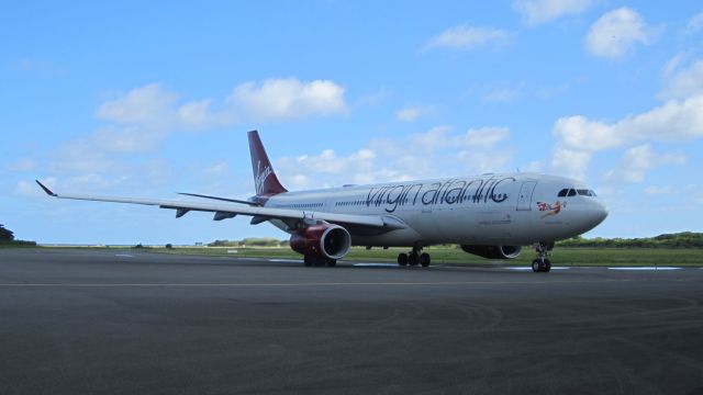 Airbus A330-300 (G-VGEM)