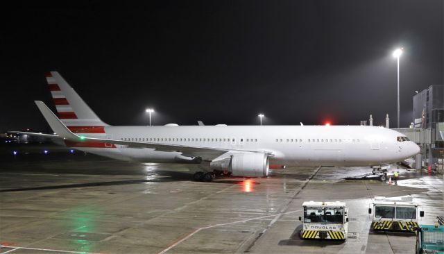 BOEING 767-300 (N391AA) - cargo aircraft management b767-323er n391aa arriving in shannon from wilmington 16/1/21.