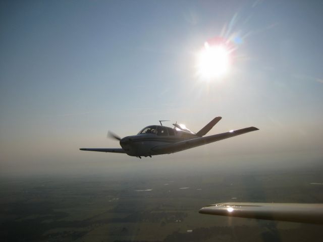 Beechcraft 35 Bonanza (N261AA)