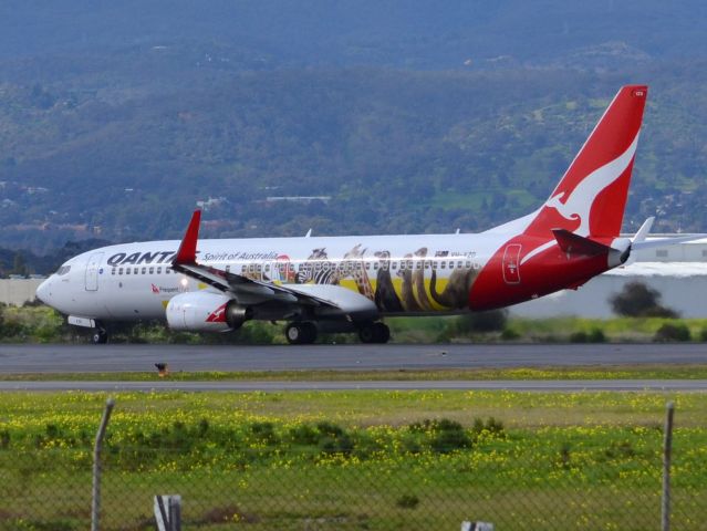 Boeing 737-800 (VH-VZD) - Rolling for take off on runway 05. Thursday 12th July 2012.