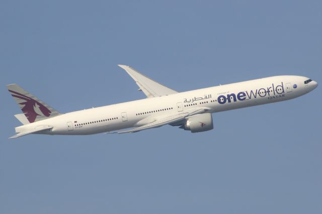 BOEING 777-300ER (A7-BAF)