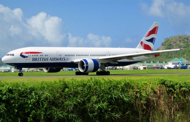 Boeing 777-200 (G-VIIV)