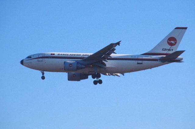 Airbus A310 (S2-ADF) - Final Approach to Narita Intl Airport Rwy34L on 1999/12/10