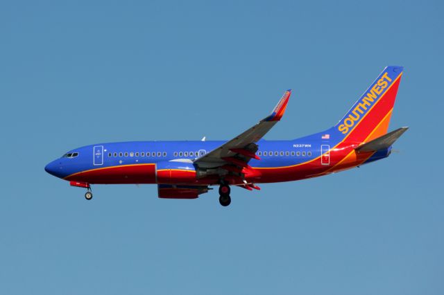 Boeing 737-700 (N237WN) - Southwest Airlines,  N237WN, Boeing 737-7H4(WL), msn 34632, Photo by John A. Miller, a rel=nofollow href=http://www.PhotoEnrichments.comwww.PhotoEnrichments.com/a