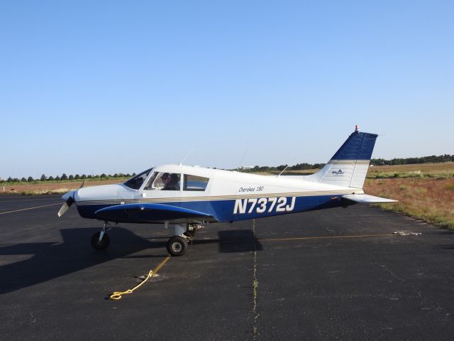 Piper Cherokee (N7372J)