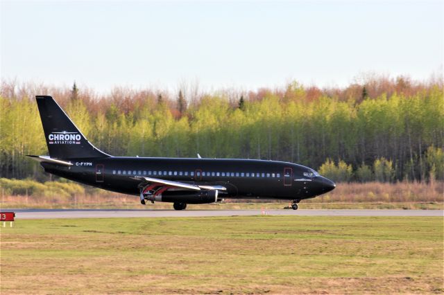 Boeing 737-200 (C-FYPN)