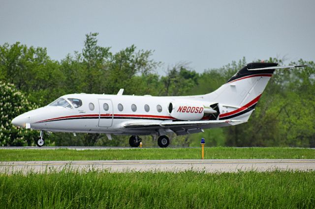 Beechcraft Beechjet (N800SD) - Privately Owned Beechjet 400 arriving into Buffalo via Runway 23 from Hilton Head (SC)