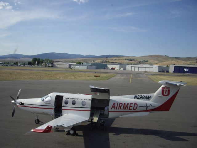 Pilatus PC-12 (N299AM) - Awaiting a patient in Montana.