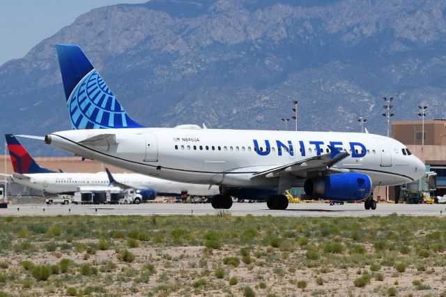 Airbus A319 (N846UA)