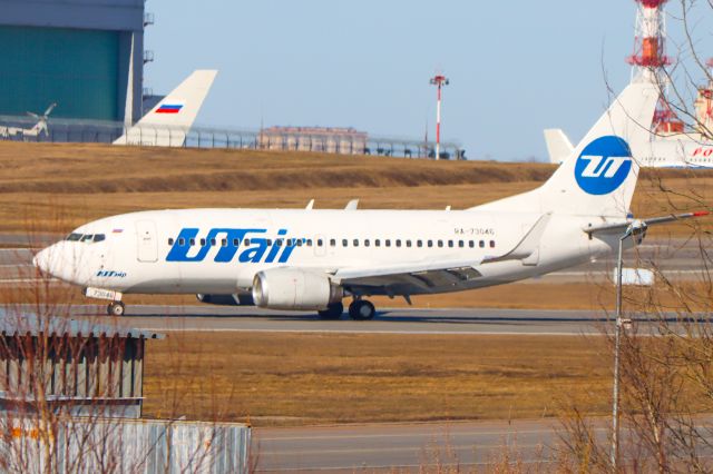 Boeing 737-500 (RA-73046)