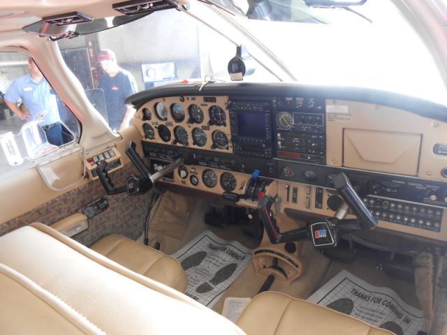 Piper Cherokee (N47914)