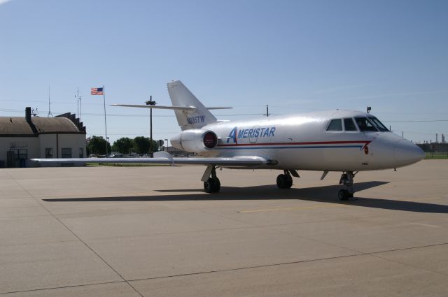 Dassault Falcon 20 (N285TW) - June 25,2015