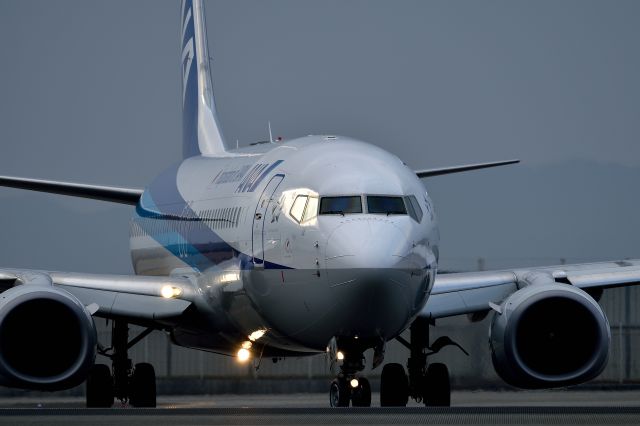 Boeing 737-800 (JA76AN)