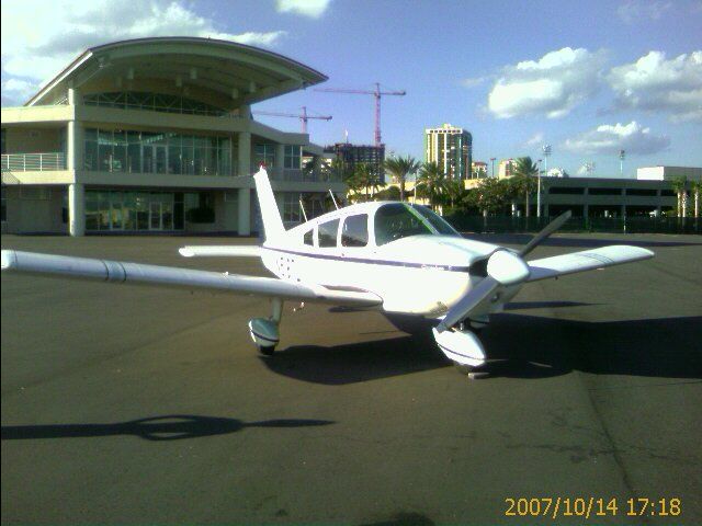 Piper Cherokee (N5187L) - New Terminal