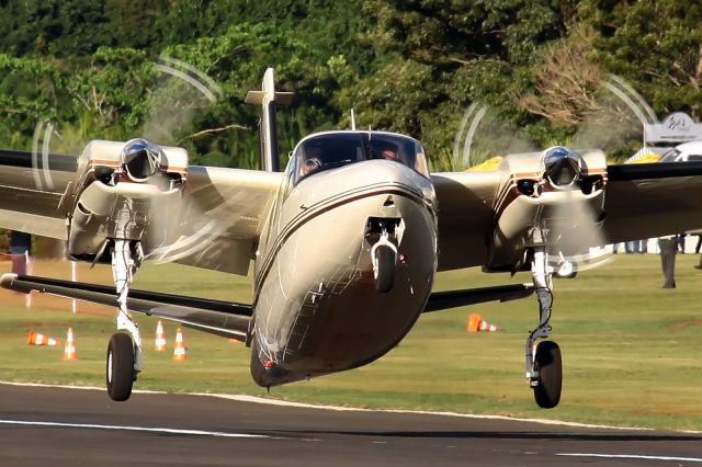 Aero Commander 500 (PT-WJM) - IGUARACU AIRPORT - SSHN - BRAZIL (23° 14 42S 51° 52 32W)