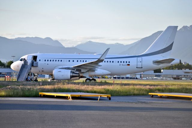 Airbus A319 (D-ALEX)