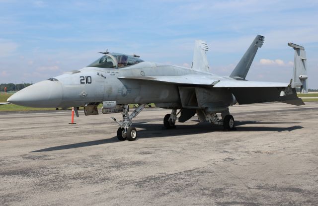 MCDONNELL DOUGLAS Super Hornet (16-6787)