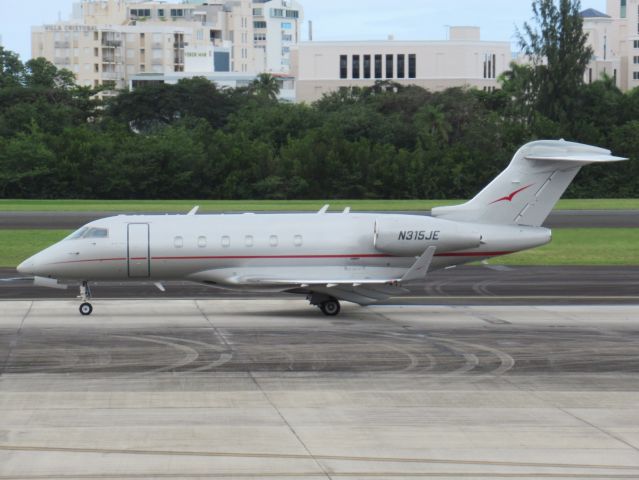 Bombardier Challenger 300 (N315JE)