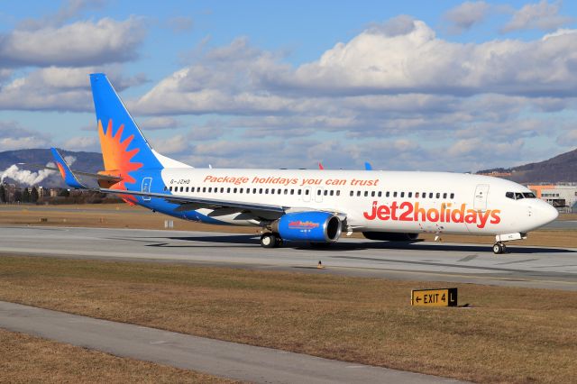 Boeing 737-800 (G-JZHD)