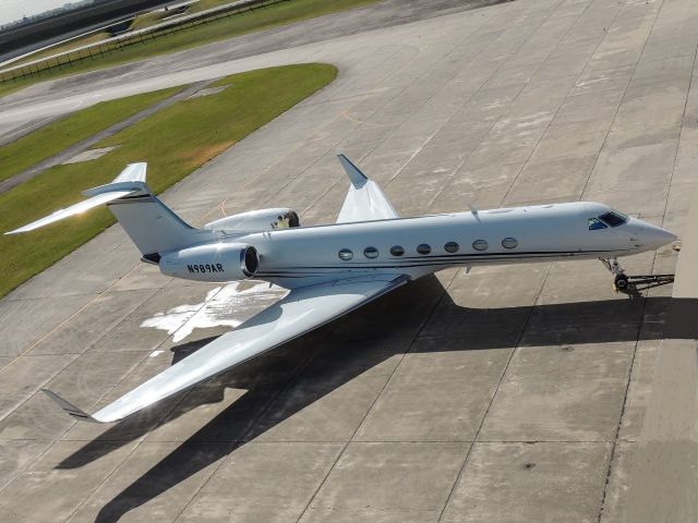 Gulfstream Aerospace Gulfstream V (N989AR)