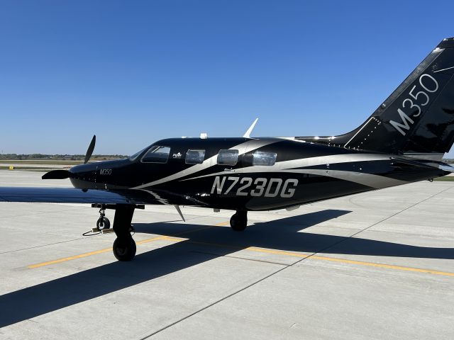 Piper Malibu Mirage (N723DG)