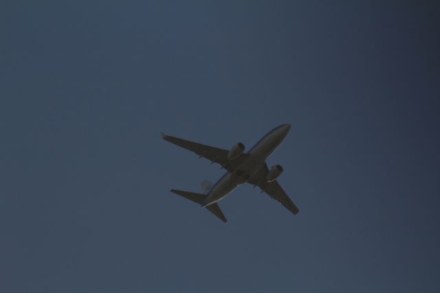 Boeing 737-700 (PH-BGP) - Boeing 737-7K2, KLM, flies over Nieuwkoop for landing on Aalsmeerbaan at Schiphol. The origin of the flight is Bergen (Norway).