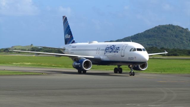 Airbus A320 (N784JB)