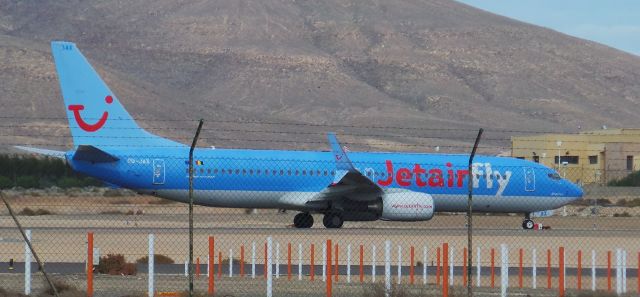 Boeing 737-700 (OO-JAX) - OO-JAX Jetairfly Boeing 737-8K5 LPA/GCFV Spotting