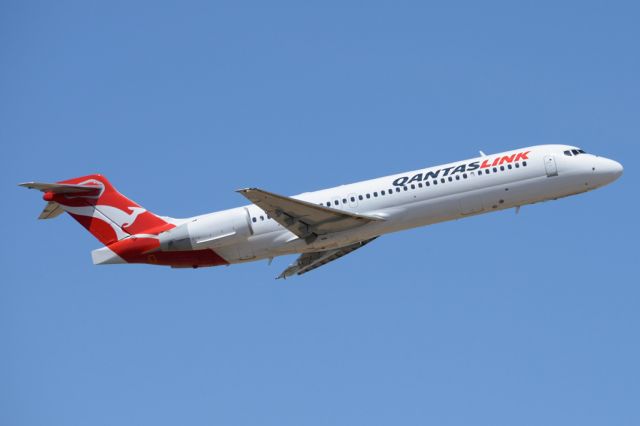 Boeing 717-200 (VH-YQV) - Getting airborne off runway 23.  Wednesday 29th October 2014.