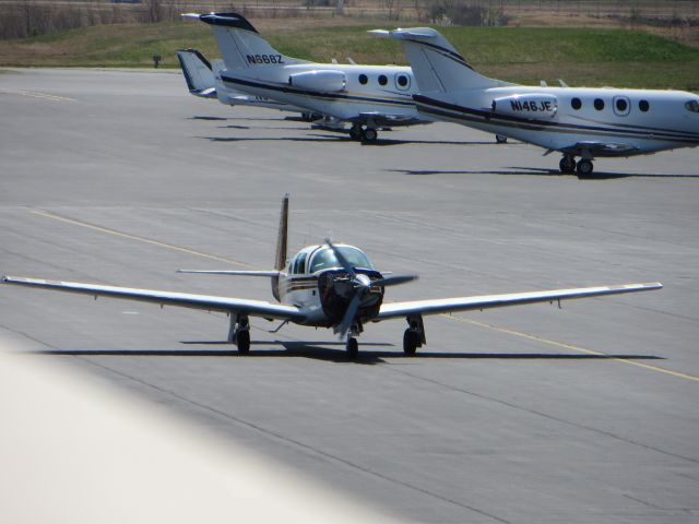 Mooney M-20 (N111DF)