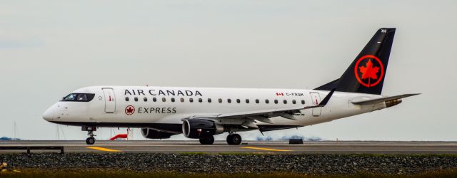 Embraer 175 (C-FRQM)