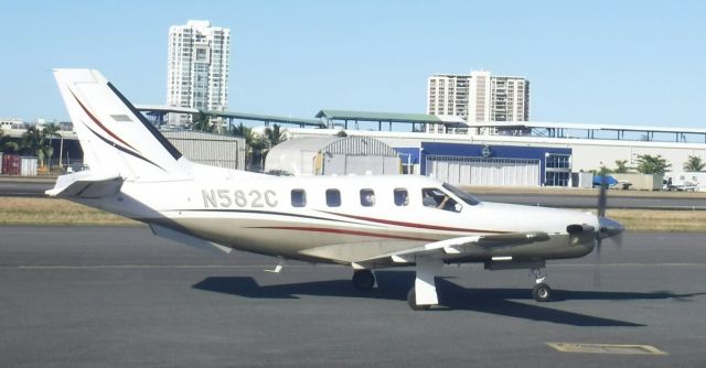 Socata TBM-700 (N582C)