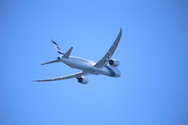 Boeing 787-9 Dreamliner (4X-EDE)
