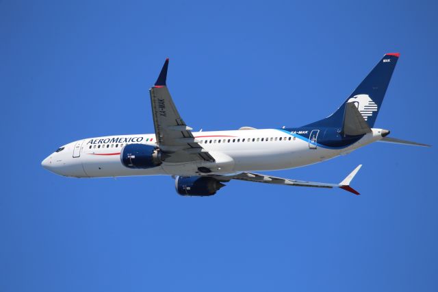 Boeing 737 MAX 8 (XA-MAK)