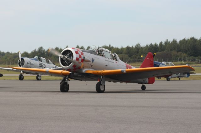 North American T-6 Texan (N36CA)