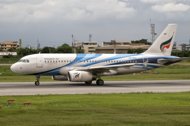 Airbus A319 (HS-PPG) - 27th May, 2025: Flight PG 135 bound for Koh Samui on the takeoff roll from runway 20L at Bangkok Suvarnabhumi.